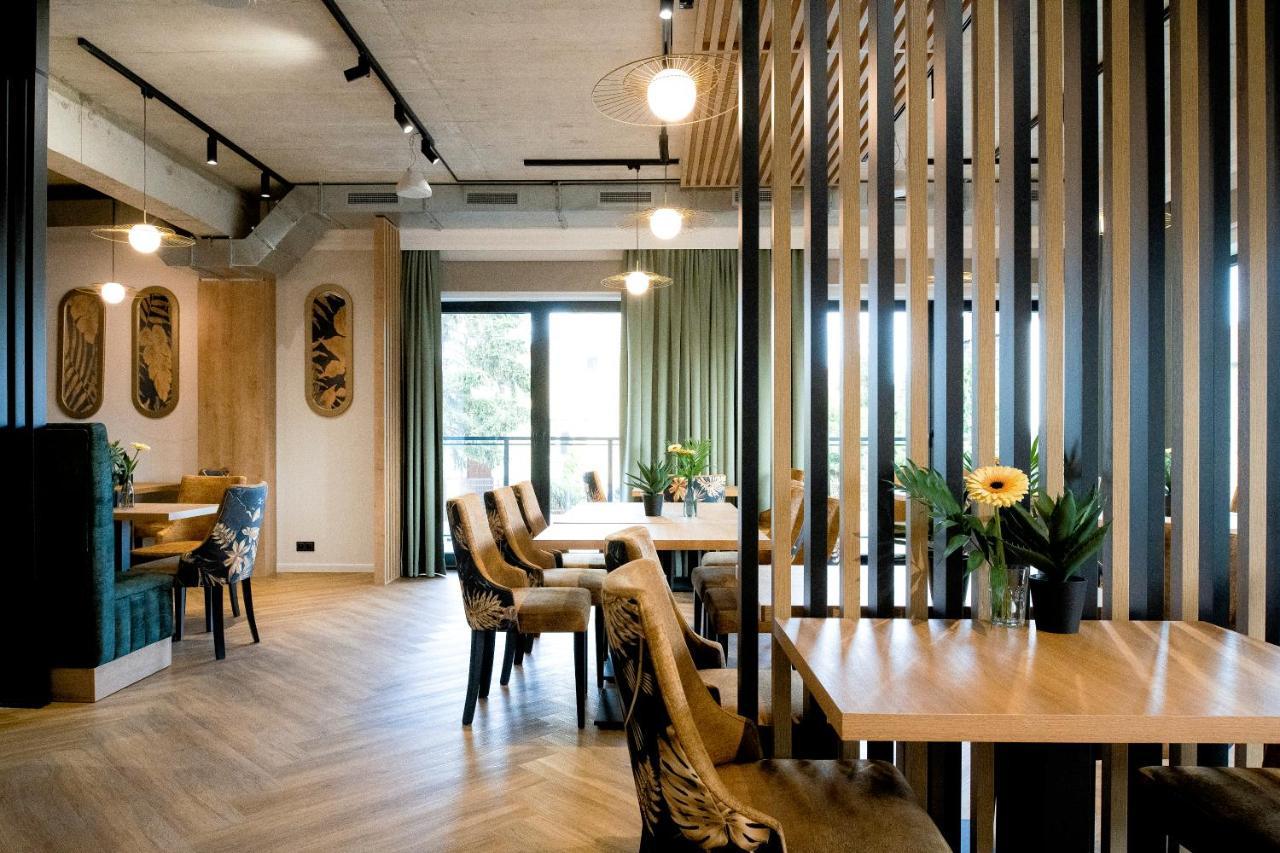 Aparthotel Green Concrete - Eko-Bus Na Plaze, Rowery I Masaze Aparthotel *
