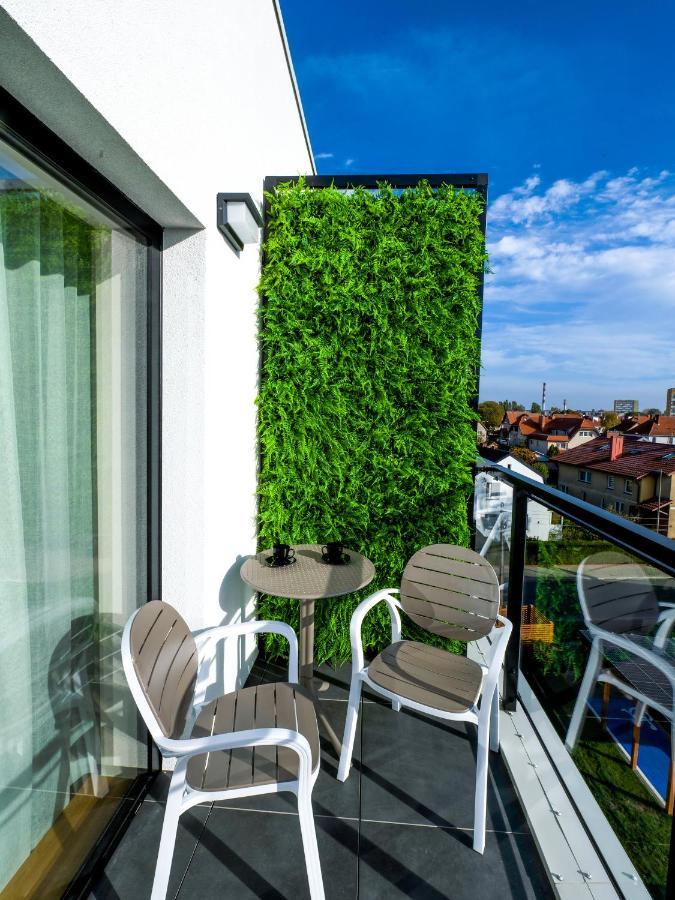 Aparthotel Green Concrete - Eko-Bus Na Plaze, Rowery I Masaze Aparthotel